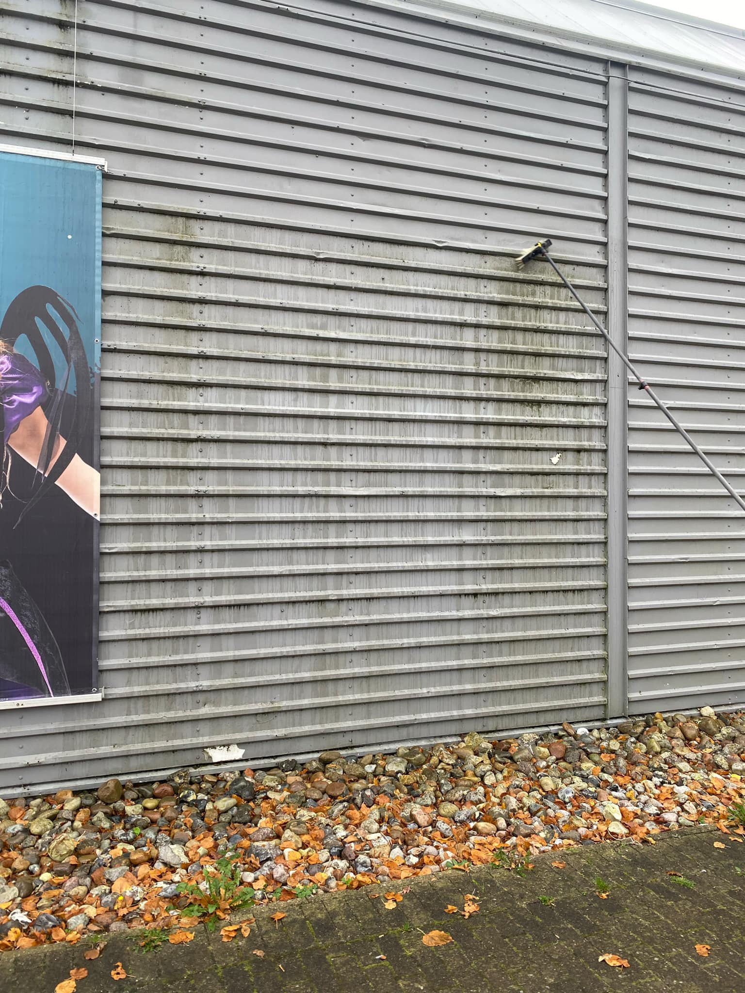 Facaderens m. reklameskilt